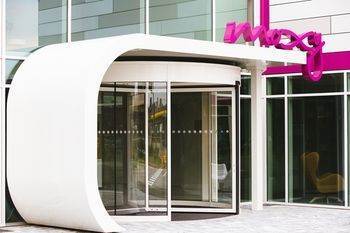 Отель Moxy Excel Лондон